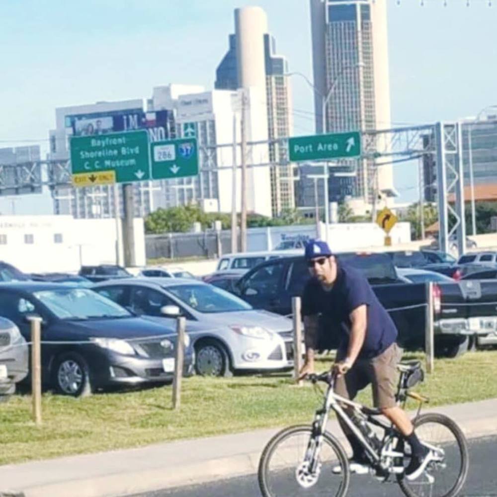 Meet your Posher, Christian